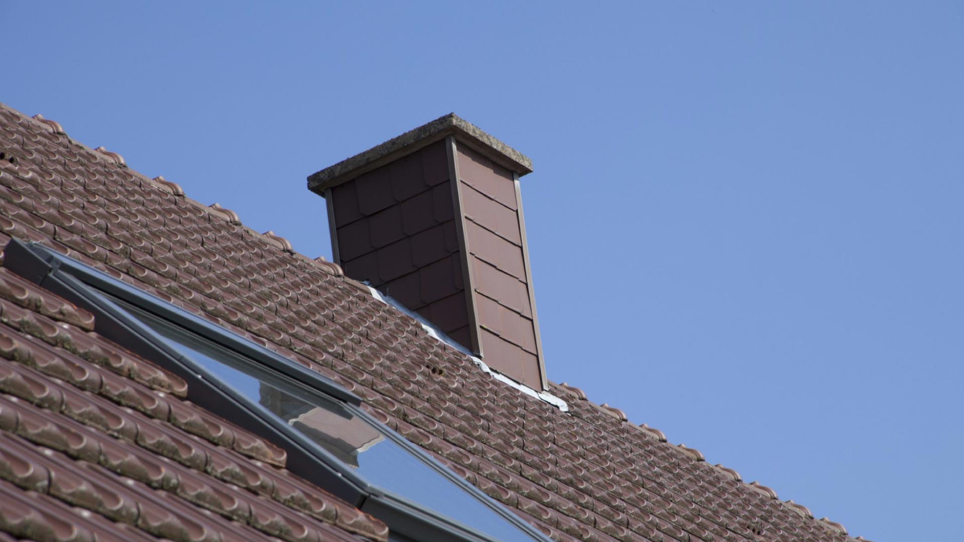 J & S Roofing Solutions - Roofing in Guildford